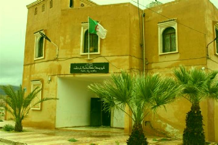 Escorts Mecheria, Algeria — Local Companions