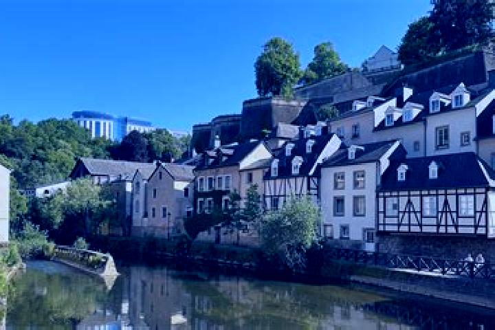 Escorts Merl, Luxembourg — Local Companions