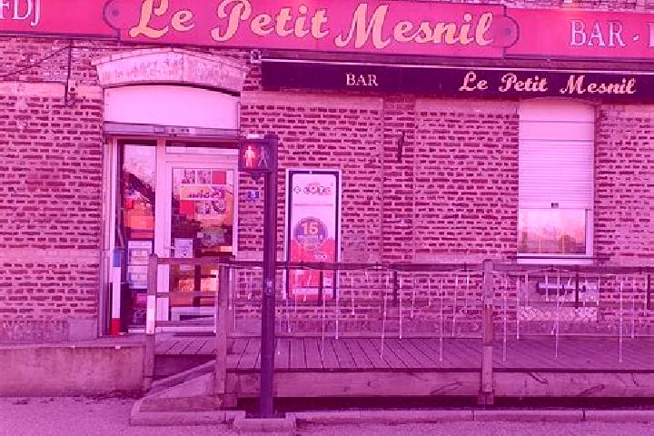Escorts Mesnil-Saint-Nicaise, France — Local Companions