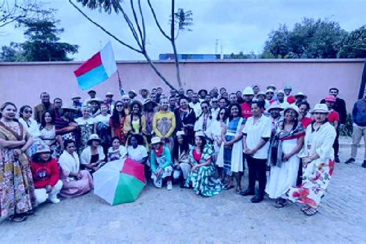 Escorts Miarinarivo, Madagascar — Local Companions