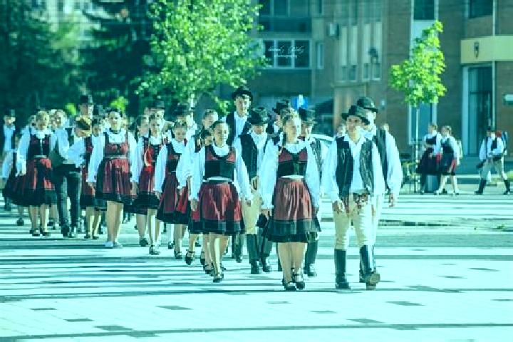 Escorts Miercurea-Ciuc, Romania — Local Companions