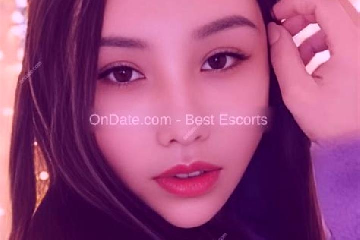 Escorts Mingxing, China — Local Companions