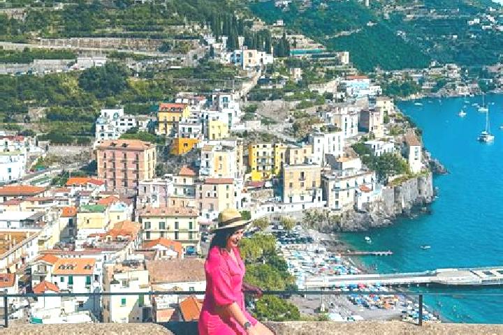 Escorts Minori, Italy — Local Companions