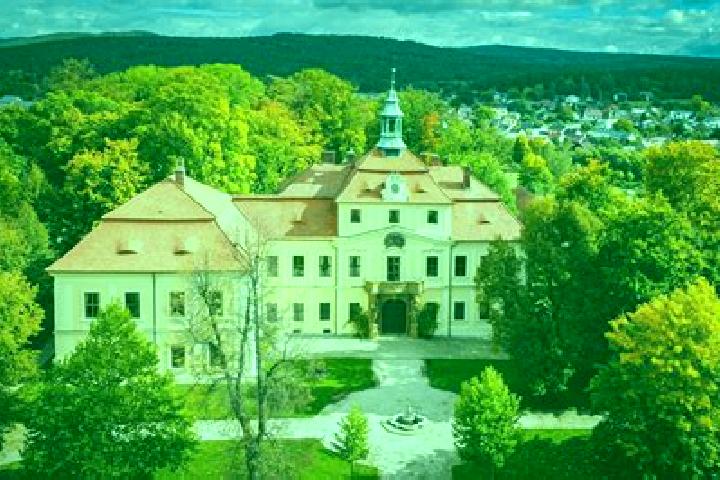 Escorts Mirosov, Czech Republic — Local Companions