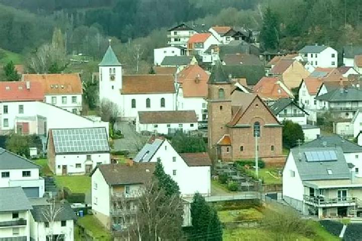Escorts Mittelbrunn, Germany — Local Companions