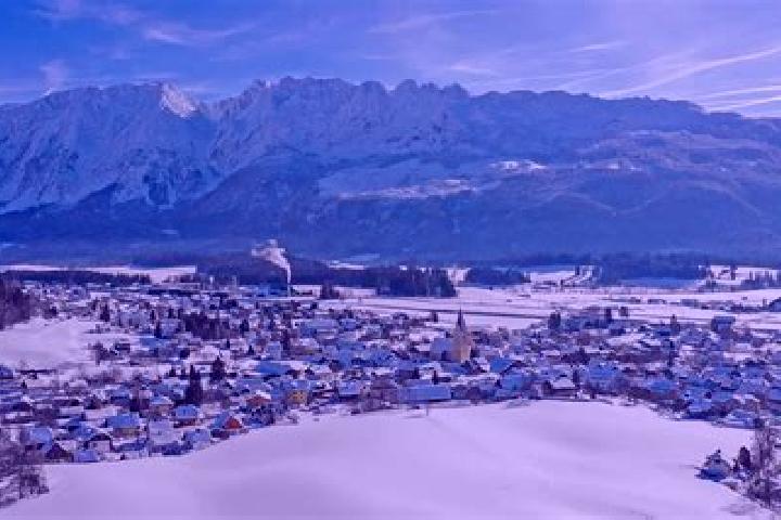 Escorts Mitterndorf, Austria — Local Companions