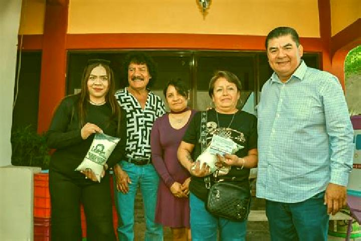 Escorts Mixtlalcingo, Mexico — Local Companions