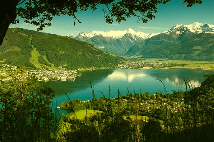 Escorts Moerbisch am See, Austria — Local Companions