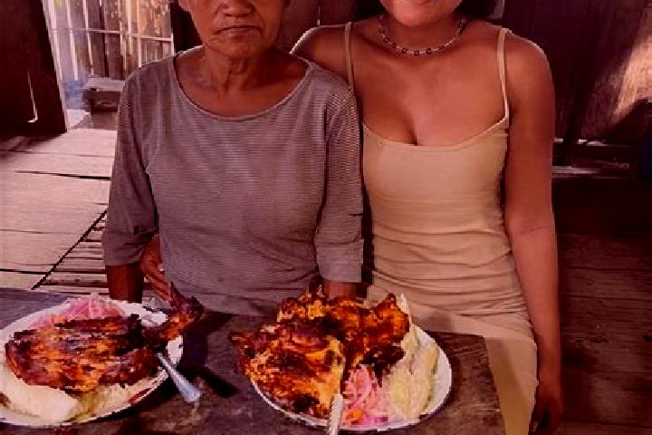 Escorts Molino Abajo, Mexico — Local Companions