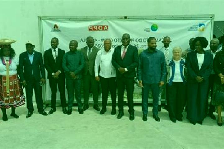 Escorts Monte Belo, Angola — Local Companions