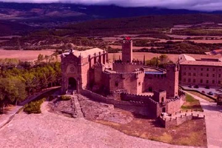 Escorts Monteagudo del Castillo, Spain — Local Companions