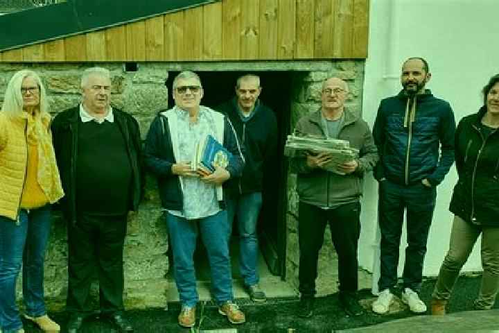 Escorts Monterblanc, France — Local Companions
