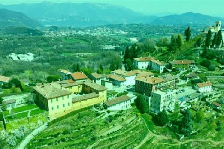Escorts Montevecchia, Italy — Local Companions