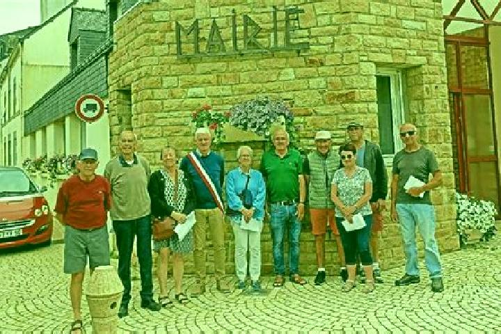 Escorts Moreac, France — Local Companions
