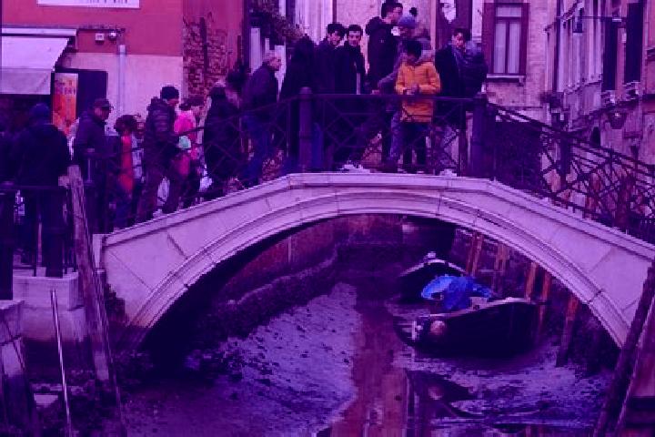 Escorts Mottafollone, Italy — Local Companions