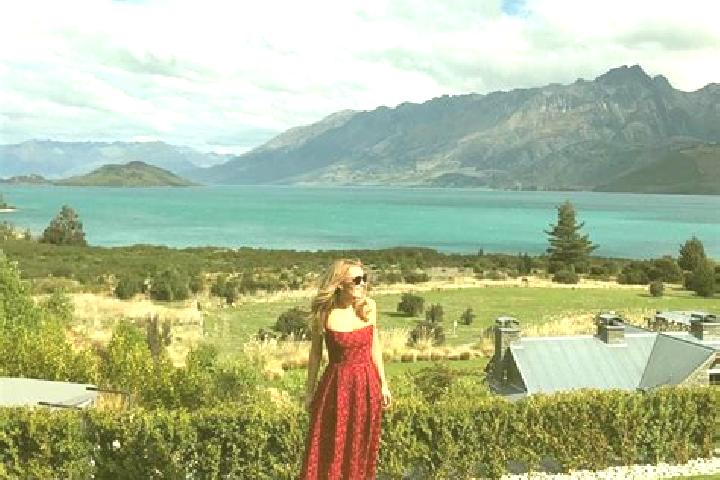 Escorts Mount Pleasant, New Zealand — Local Companions