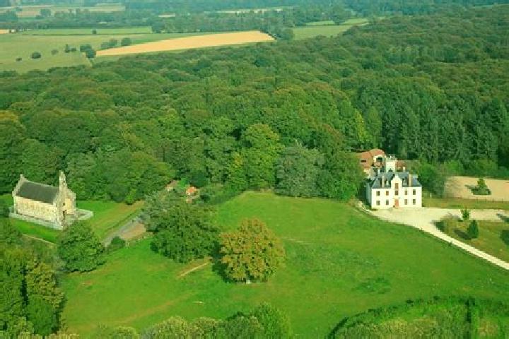 Escorts Moutiers-sous-Chantemerle, France — Local Companions