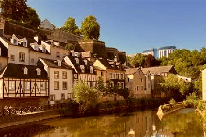Escorts Muensbach, Luxembourg — Local Companions