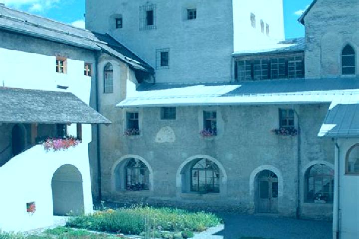 Escorts Muestair, Switzerland — Local Companions