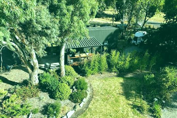 Escorts Myponga, Australia — Local Companions