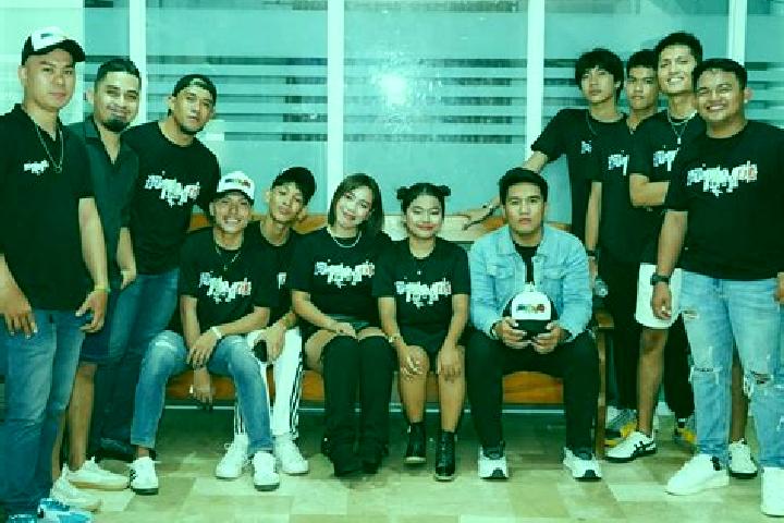 Escorts Naawan, Philippines — Local Companions