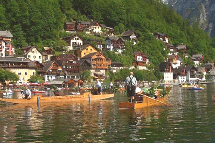 Escorts Namlos, Austria — Local Companions