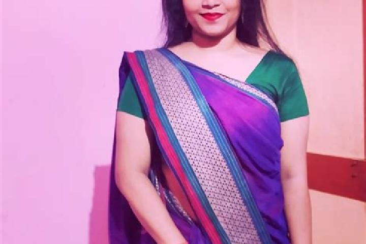Escorts Narikombu, India — Local Companions