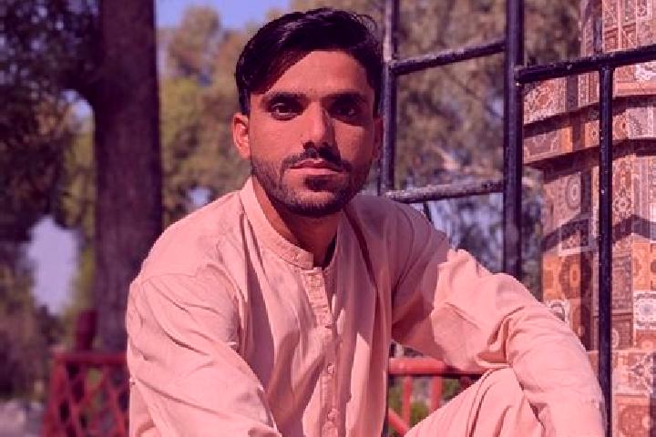 Escorts Nasirabad, Pakistan — Local Companions