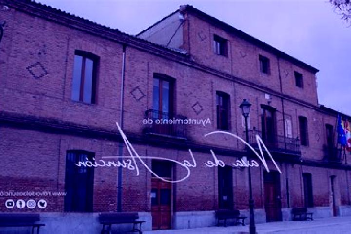 Escorts Nava de la Asuncion, Spain — Local Companions