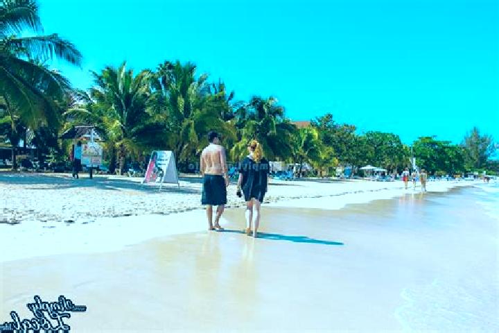 Escorts Negril, Jamaica — Local Companions