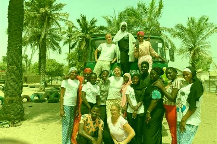 Escorts Nema Kunku, Gambia — Local Companions