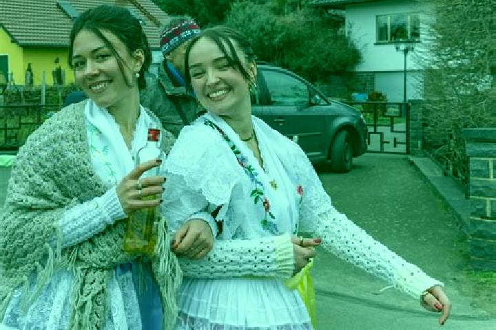 Escorts Neu Zauche, Germany — Local Companions