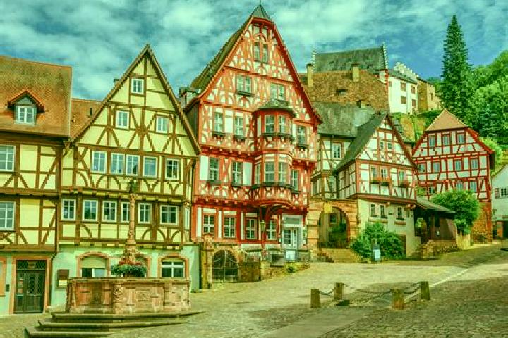 Escorts Neuffen, Germany — Local Companions
