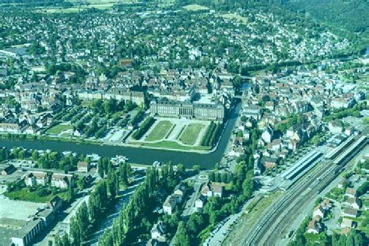 Escorts Neuwiller-les-Saverne, France — Local Companions