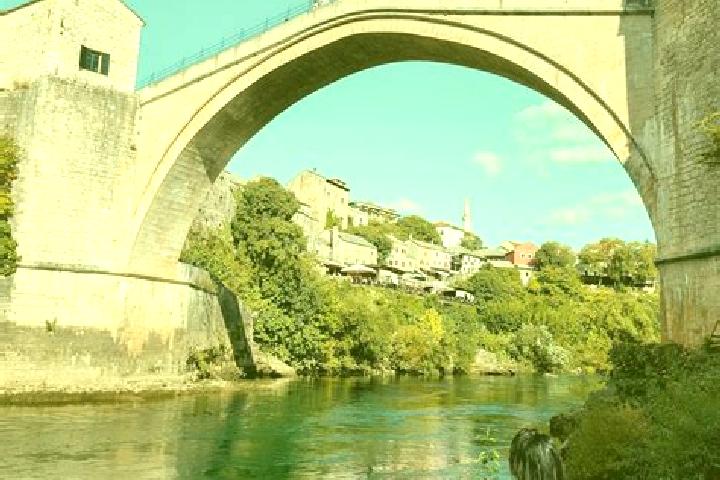 Escorts Nevesinje, Bosnia and Herzegovina — Local Companions