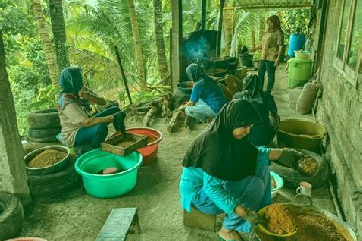 Escorts Ngulung Kulon, Indonesia — Local Companions