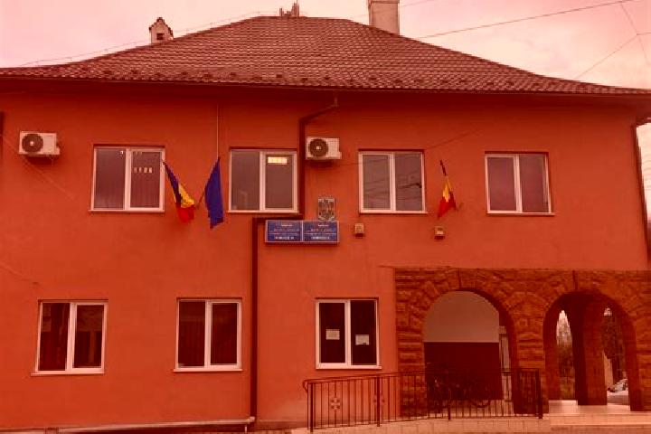 Escorts Nimigea de Sus, Romania — Local Companions