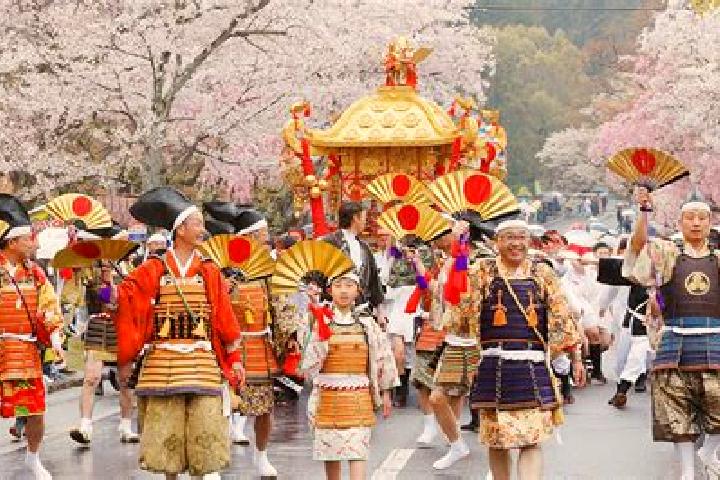 Escorts Nishimagome, Japan — Local Companions