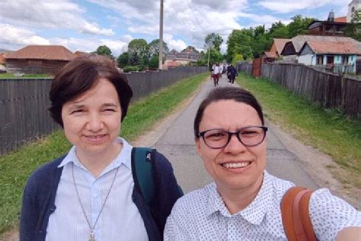 Escorts Nisipoasa, Romania — Local Companions