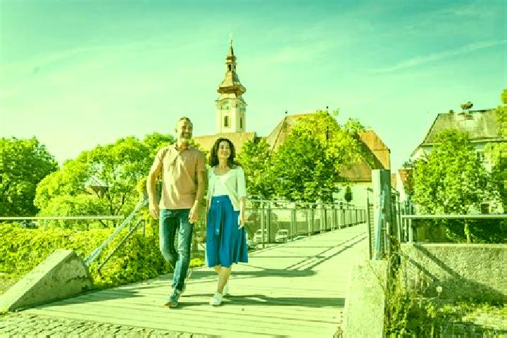 Escorts Nittenau, Germany — Local Companions