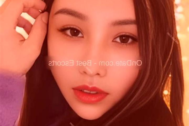 Escorts Niuchehe, China — Local Companions