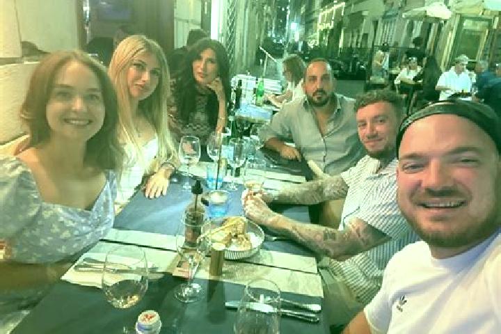 Escorts Noaptes, Romania — Local Companions
