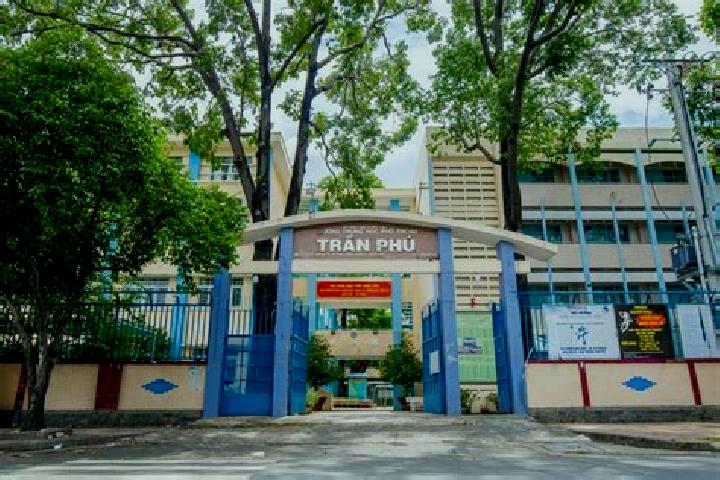 Escorts Nong Truong Tran Phu, Vietnam — Local Companions