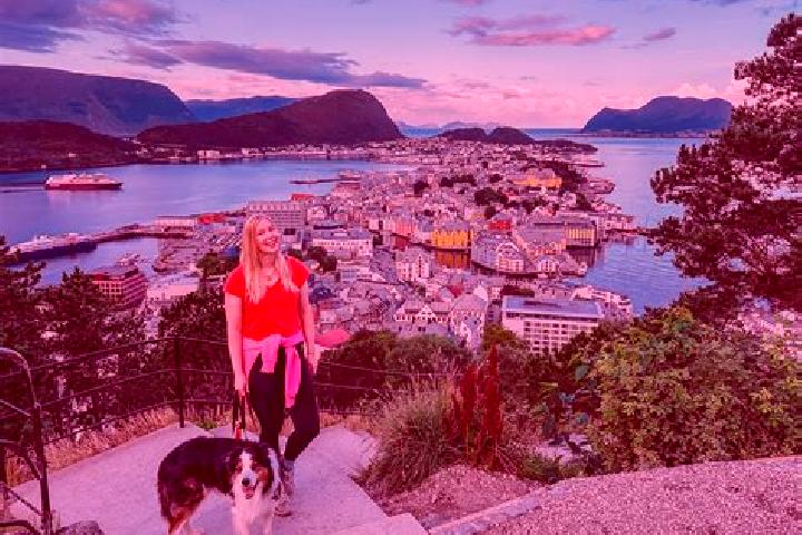 Escorts Nordstranda, Norway — Local Companions