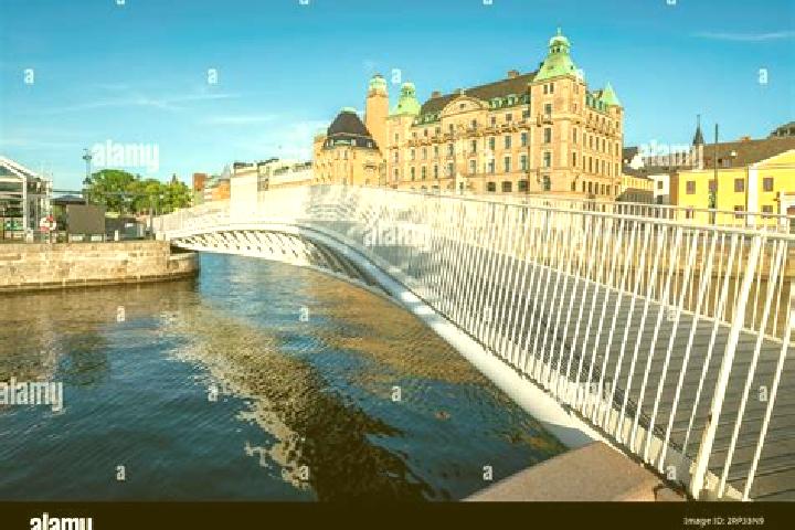 Escorts Norra Bro, Sweden — Local Companions