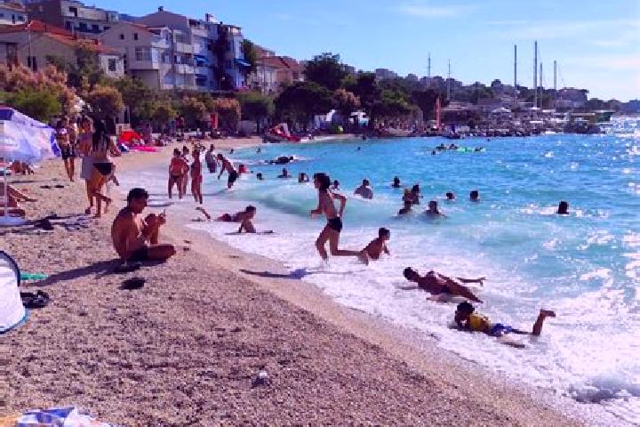 Escorts Novi Vinodolski, Croatia — Local Companions