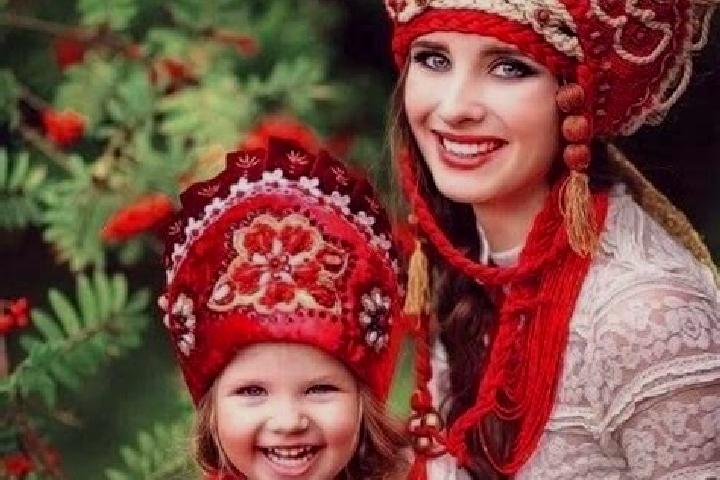 Escorts Novokayakent, Russia — Local Companions