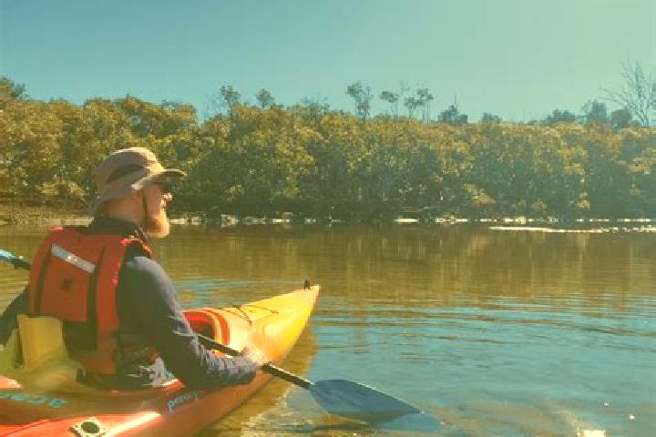 Escorts Nudgee, Australia — Local Companions