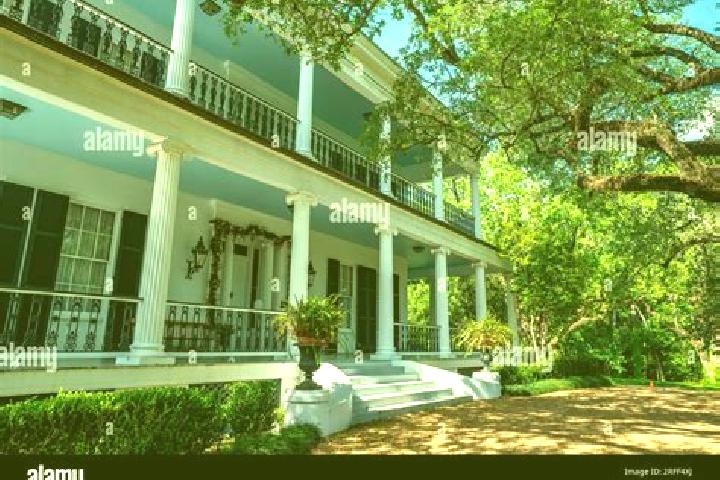 Escorts Oakleaf Plantation, United States — Local Companions