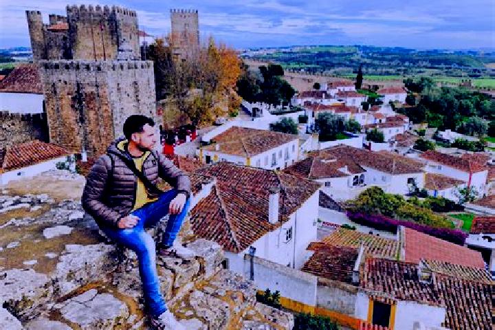 Escorts Obidos, Portugal — Local Companions